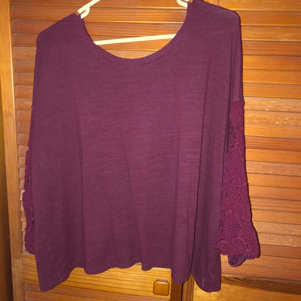 AEO open back three quarter sleeve